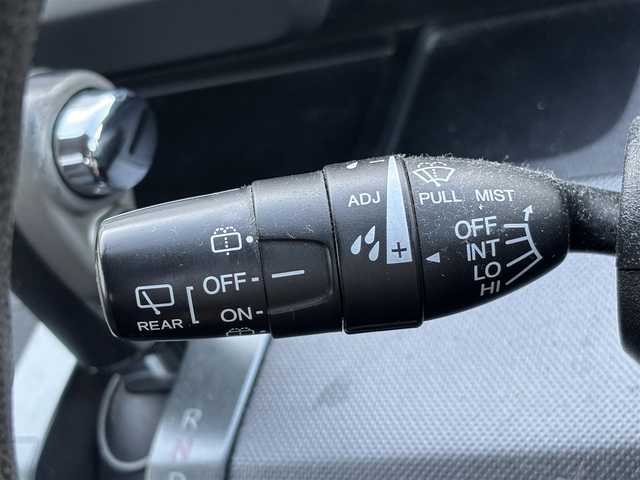 ホンダ フリード G ジャストセレクション 東京都 2011(平23)年 13.8万km ポリッシュドメタルメタリック ナビ　/ワンセグ／ＡＭ／ＦＭ／ＣＤ　/バックモニター　/パワースライドドア　/ＥＴＣ　/オートエアコン/オートライト