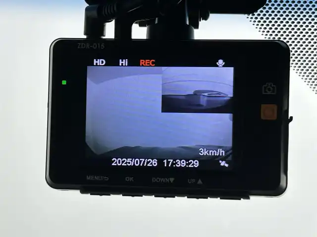 レクサス ＬＸ 570 ブラックシークエンス 道央・札幌 2020(令2)年 6.4万km ブラック ・４WD/・サンルーフ/・モデリスタエアロ/・メーカーナビ/　CD/DVD/SD/BT/フルセグ/・パノラミックビューモニター/・ビルトインETC2.0/・前後ドライブレコーダー/・レクサスセーフティシステム/・プリクラッシュセーフティ/・レーンアシスト/・レーダークルーズコントロール/・クリアランスソナー/・オートハイビーム/・ブラインドスポットモニター/・レザーシート/・パワーシート/・前席シートヒーター/・前席シートベンチレーション/・LEDヘッドライト/・シーケンシャルウィンカー/・プッシュスタート/・スマートキー/・純正フロアマット/・ドアバイザー