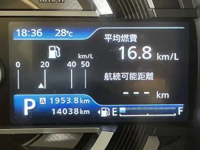 スズキ ハスラー Jスタイル 福岡県 2022(令4)年 1.4万km ピュアホワイトパール/ガンメタリック2トーン 純正メモリナビ/・CD/DVD/BT/フルセグTV/・バックモニター/スズキセーフティサポート/コーナーセンサー/ハーフレザーシート/・シートヒーター（D/N）/ETC/前方ドライブレコーダー/革巻きステアリング/・ステアリングリモコン/LEDヘッドライト/・オートライト/・フォグランプ/アイドリングストップ/純正15インチアルミホイール/純正フロアマット/純正ドアバイザー