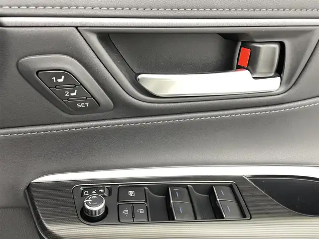 トヨタ ハリアー Z レザーパッケージ 熊本県 2020(令2)年 6.1万km ホワイトパールクリスタルシャイン モデリスタエアロ　/ＪＢＬサウンド　/純正ナビ　/全周囲カメラ　/ビルトインＥＴＣ２．０　/トヨタセーフティーセンス/・プリクラッシュセーフティ/・レーントレーシングアシスト/・レーダークルーズコントロール/・ロードサインアシスト/・ブラインドスポットモニター/・リアクロストラフィックアラート/横滑り防止/後ろのみクリアランスソナー　/ステアリングヒーター　/前席シートヒーター/前席エアーシート　/前席パワーシート　/パワーバックドア/ヘッドアップディスプレイ/デジタルインナーミラー/オートブレーキホールド/純正フロアマット/純正19インチAW/オートライト/フォグランプ/スマートキー/プッシュスタート/スペアキー1本/取扱説明書