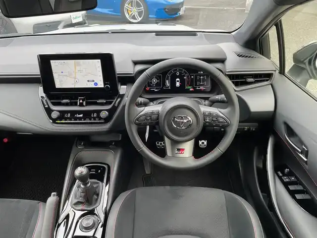 トヨタ ＧＲカローラ RZ 神奈川県 2025(令7)年 0.3万km プラチナホワイトパールマイカ 純正メモリーナビ・地デジTV/バックモニター/ビルトインETC/純正USB/BT/Miracast/ハーフレザーシート/前席シートヒーター/HUD/BBS製18インチ鍛造AW/レッドキャリパー/LEDヘッドライト/トヨタセーフティセンス/レーダークルーズコントロール/PCS/LDA/BSM/RCTA/SEA/RSA/コーナーセンサー/オートハイビーム/寒冷地仕様/プッシュスタート/スマートキー