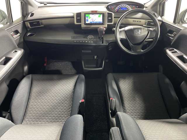 ホンダ フリード スパイク G エアロ 神奈川県 2010(平22)年 9.8万km プレミアムブラキッシュパール パノラマルーフ＆電動サンシェード/社外7型SDナビゲーション【AVN-LS04】/フルセグ　CD DVD　Bluetooth　AUX/バックカメラ/パワースライドドア/社外前後ドライブレコーダー/荷室ランプ/社外ETC/キーレスエントリー/スマートキー/純正１４インチアルミホイール/純正サイド/リアスポイラー/スペアキー