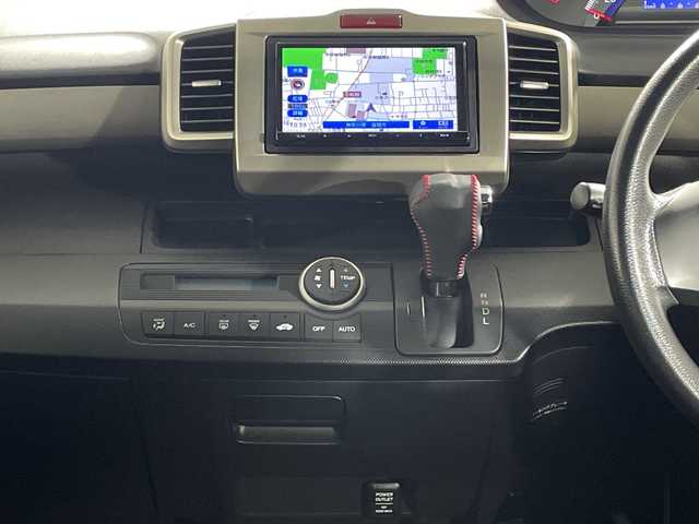 ホンダ フリード スパイク G エアロ 神奈川県 2010(平22)年 9.8万km プレミアムブラキッシュパール パノラマルーフ＆電動サンシェード/社外7型SDナビゲーション【AVN-LS04】/フルセグ　CD DVD　Bluetooth　AUX/バックカメラ/パワースライドドア/社外前後ドライブレコーダー/荷室ランプ/社外ETC/キーレスエントリー/スマートキー/純正１４インチアルミホイール/純正サイド/リアスポイラー/スペアキー