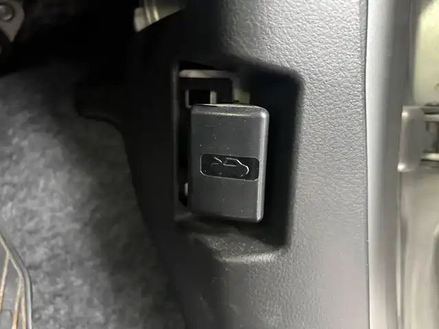 スズキ アルト L 愛知県 2021(令3)年 1万km シルキーシルバーメタリック ワンオーナー/後方コーナーセンサー/前方ドライブレコーダー/シートヒーター/オートライト/ABS/レーンキープアシスト/横滑り防止装置/盗難防止装置/衝突被害軽減システム/保証書/スペアキー