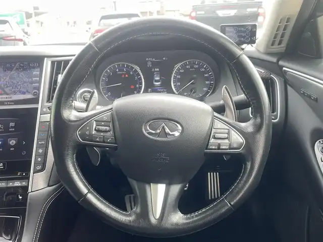 日産 スカイライン ハイブリッド 350GT Type SP 三重県 2016(平28)年 7.5万km ブリリアントホワイトパール 純正メーカーナビ/アラウンドビューモニター/全方位運転支援システム/LEDヘッドランプ/オートライト/ボディ同色電動格納ドアミラー/245/40R19タイヤ/　＊19インチアルミホイール/革巻ステアリングホイール/パドルシフト/SRSエアバック（運転席/助手席/サイド/カーテン）/左右独立温度調整機能付オートエアコン/アルミペダル/SRSダウンサス/ブラック革シート/シートヒーター（運転席/助手席）/インテリジェントキー/プッシュスタート