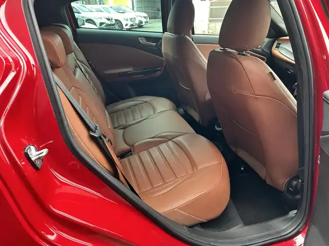 アルファロメオ ジュリエッタ スポルティーバ 香川県 2017(平29)年 5.6万km 赤 純正ナビ/→BT/DVD/→フルセグTV/ドラレコ/ETC/レザーシート/純正フロアマット/純正アルミホイール