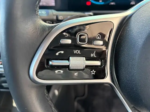 メルセデス・ベンツ ＧＬＢ２００ｄ 愛知県 2020(令2)年 2.9万km ポーラホワイト ワンオーナー/純正ナビ/BT/USB/AM/FM/フルセグTV/全方位カメラ/レーダークルーズコントロール/レーンキープ/衝突軽減ブレーキ/クリアランスソナー/BSM/パドルシフト/ハーフレザーシート/前席パワーシート（メモリー付き）/電動リアゲート/置くだけ充電/前後ドライブレコーダー/ETC2.0/ルーフレール/純正フロアマット/スマートキー×2