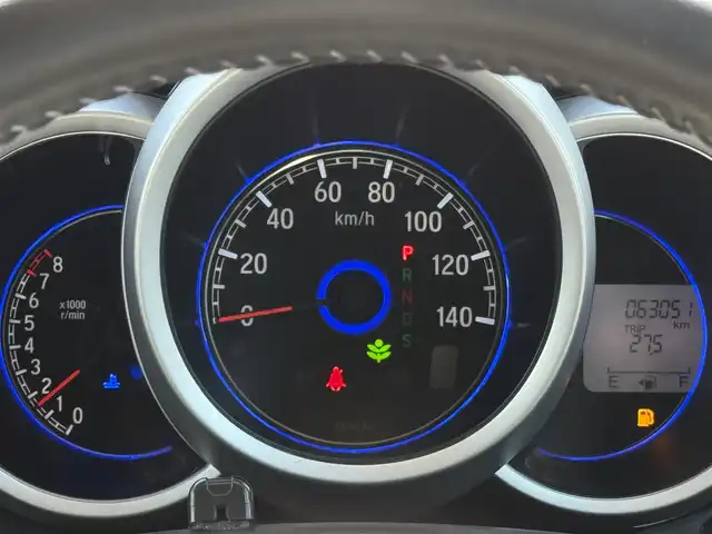 ホンダ Ｎ ＢＯＸ G ターボ Lパッケージ 東京都 2016(平28)年 6.3万km クリスタルブラックパール 純正ナビ/Bluetooth/純正アルミホイール/両側パワースライドドア/ETC/クルーズコントロール/LEDヘッドライト/バックカメラ/純正フロアマット/フルセグテレビ/プッシュスタート/キーレスエントリー/ハーフレザーシート/後席サンシェイド/パドルシフト/革巻きステアリング/ステアリングスイッチ