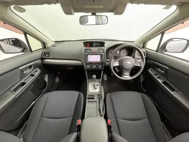 スバル インプレッサ スポーツ 2．0i アイサイト 道央・札幌 2012(平24)年 7.6万km アイスシルバーメタリック ・4WD/・社外SDナビ（AVIC-MRZ09）/CD/SD/BT/フルセグ/・バックカメラ/・ETC/・アイサイト/・横滑り防止装置/・レーンキープアシスト/・クルーズコントロール/・キセノンライト/・フォグランプ/・リモコンキー/・パドルシフト/・純正フロアマット/・純正16インチAW/・ドアバイザー/・電動格納ミラー