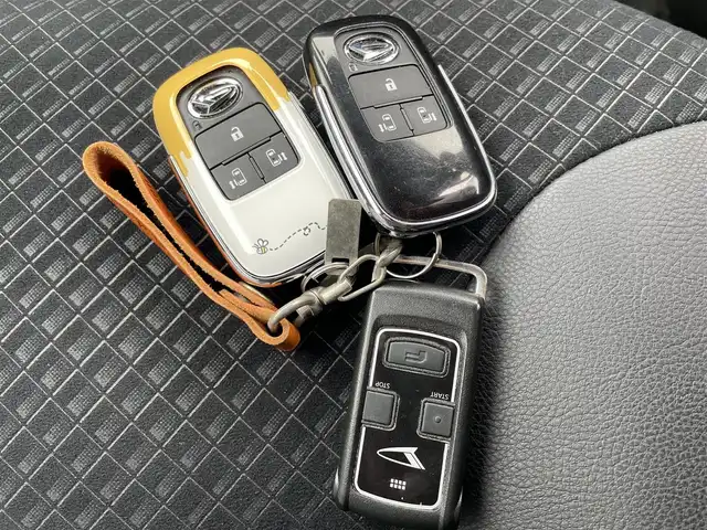 ダイハツ タント カスタム RS スタイルセレクション 福島県 2021(令3)年 2.1万km シャイニングホワイトパール ワンオーナー/4WD/純正メモリーナビ/CD/DVD/SD/BT/USB/フルセグTV/両側パワースライドドア/純正エンジンスターター/純正ドライブレコーダー/パノラマモニター/レーダークルーズコントロール/スマートアシスト/コーナーセンサー/アイドリングストップ/ステアリングリモコン/ハーフレザー調シート/シートヒーター/オートライト/LEDヘッドライト/フォグライト/ビルトインETC/プッシュスタート/ドアバイザー/フロアマット