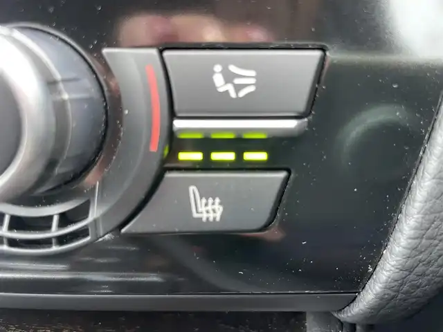 ＢＭＷ ５２３ｉ ハイライン 静岡県 2012(平24)年 3万km アルピンホワイトⅢ ワンオーナー/純正ナビ/（Bluetooth接続/CD・CDチェンジャー/DVD/USB入力端子/AUX）/ETC/バックカメラ/前後コーナーセンサー/前席シートヒーター/メモリー機能付きパワーシート/スマートキー/クルーズコントロール/アイドリングストップ/パーキングアシスト/純正17インチAW