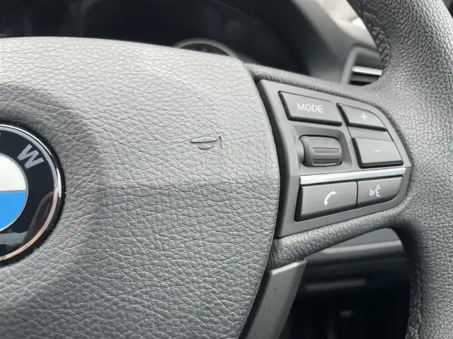 ＢＭＷ ５２３ｉ ハイライン 静岡県 2012(平24)年 3万km アルピンホワイトⅢ ワンオーナー/純正ナビ/（Bluetooth接続/CD・CDチェンジャー/DVD/USB入力端子/AUX）/ETC/バックカメラ/前後コーナーセンサー/前席シートヒーター/メモリー機能付きパワーシート/スマートキー/クルーズコントロール/アイドリングストップ/パーキングアシスト/純正17インチAW