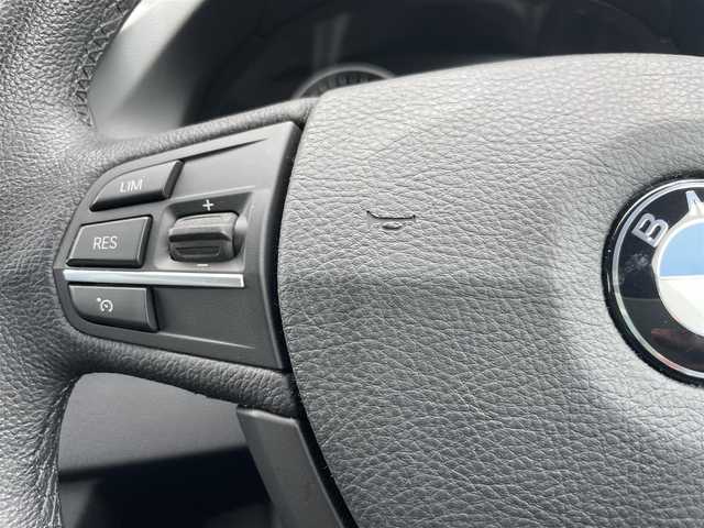 ＢＭＷ ５２３ｉ ハイライン 静岡県 2012(平24)年 3万km アルピンホワイトⅢ ワンオーナー/純正ナビ/（Bluetooth接続/CD・CDチェンジャー/DVD/USB入力端子/AUX）/ETC/バックカメラ/前後コーナーセンサー/前席シートヒーター/メモリー機能付きパワーシート/スマートキー/クルーズコントロール/アイドリングストップ/パーキングアシスト/純正17インチAW