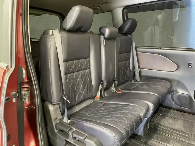 日産 セレナ ハイウェイスター G 愛知県 2020(令2)年 4.2万km マルーンレッド 2トーン 純正10インチナビ/純正11インチ後席モニター/エマージェンシーブレーキ/クルーズコントロール/両側電動スライドドア/全方位カメラ/前方ドライブレコーダー/デジタルルームミラー/ブラインドスポットモニター/コーナーセンサー/オートＬＥＤヘッドライト/スマートキー