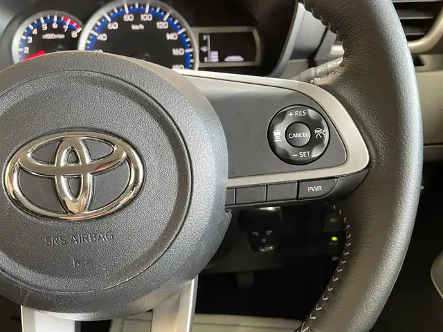 トヨタ ルーミー カスタムG 岩手県 2021(令3)年 4万km パールホワイトⅢ ４WD/寒冷地仕様/両側パワースライドドア/全方位カメラ/クルーズコントロール/レーンアシスト/シートヒーター/純正９インチディスプレイオーディオ/コーナーセンサー/LEDヘッドライト/エンジンスターター/純正１４インチアルミホイール/アイドリングストップ/横滑り防止装置/オートライト/オートエアコン