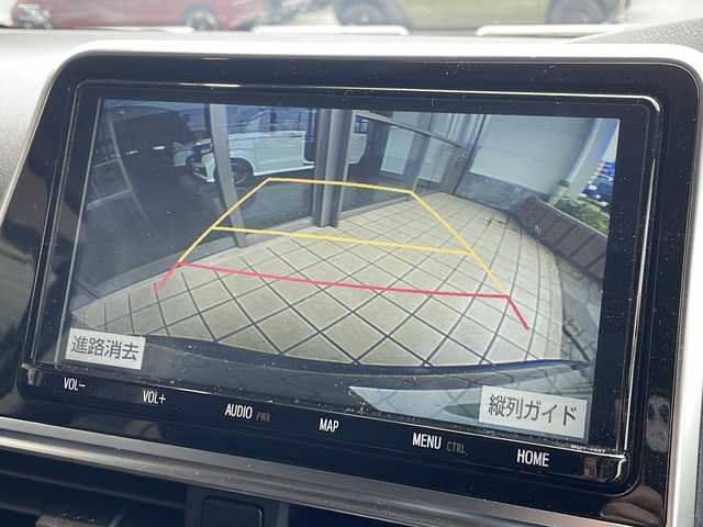 トヨタ シエンタ G クエロ 静岡県 2022(令4)年 1.3万km ブラックマイカ 純正9インチSDナビ/・CD/・DVD/・フルセグTV/・Bluetooth/・USB/・AM/・FM/主要装備/・純正12インチ後席モニター/・衝突軽減/・レーンキープ/・コーナーセンサー前後/・両側パワスラ/・ETC/・前方ドラレコ/・ハーフレザーシート/・LEDヘッドライト/・オートハイビーム