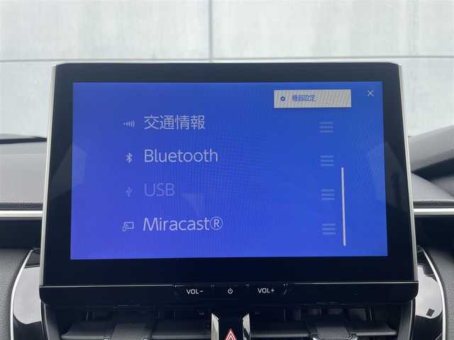 トヨタ カローラ クロス ハイブリッド Z 千葉県 2024(令6)年 1.8万km アティチュードブラックマイカ/プラチナホワイトパールマイカ パノラマルーフ/衝突軽減ブレーキ/全方位カメラ/純正ディスプレイオーディオ/フルセグＴＶ/レーダークルーズコントロール/パワーバックドア/ルーフレール/ＬＥＤヘッドライト/オートハイビーム