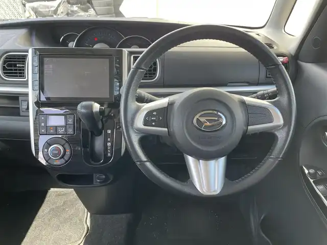 ダイハツ タント カスタム RS SA 富山県 2014(平26)年 5.8万km ホワイト 純正９インチナビ／/フルセグＴＶ／/Ｂｌｕｅｔｏｏｔｈ／/ＤＶＤ再生／/バックカメラ／/両側パワースライドドア／/ＨＤＭｉ入力端子／/衝突軽減ブレーキ／/ステアリングスイッチ／/アイドリングストップ//スマートキー／/ＬＥＤオートライト