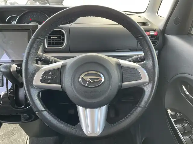 ダイハツ タント カスタム RS SA 富山県 2014(平26)年 5.8万km ホワイト 純正９インチナビ／/フルセグＴＶ／/Ｂｌｕｅｔｏｏｔｈ／/ＤＶＤ再生／/バックカメラ／/両側パワースライドドア／/ＨＤＭｉ入力端子／/衝突軽減ブレーキ／/ステアリングスイッチ／/アイドリングストップ//スマートキー／/ＬＥＤオートライト