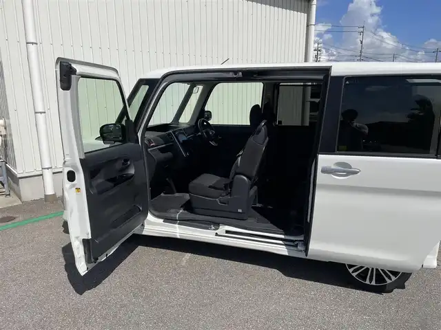 ダイハツ タント カスタム RS SA 富山県 2014(平26)年 5.8万km ホワイト 純正９インチナビ／/フルセグＴＶ／/Ｂｌｕｅｔｏｏｔｈ／/ＤＶＤ再生／/バックカメラ／/両側パワースライドドア／/ＨＤＭｉ入力端子／/衝突軽減ブレーキ／/ステアリングスイッチ／/アイドリングストップ//スマートキー／/ＬＥＤオートライト