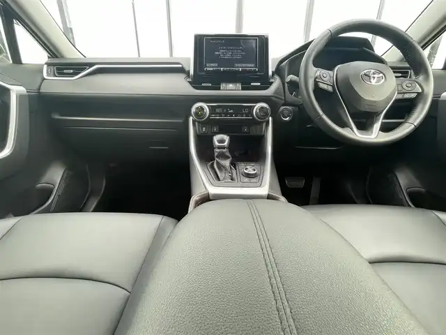 トヨタ ＲＡＶ４ G Zパッケージ 大阪府 2020(令2)年 3.5万km アティチュードブラックマイカ 社外8インチナビ（carrozzeria）/　（フルセグTV/CD/DVD/Bluetooth）/トヨタセーフティセンス/レザーシート（合皮）/　（D席パワーシート/前席シートヒーター）/ステアリングヒーター/パワーバックドア/バックカメラ/前後ドライブレコーダー/クルーズコントロール/ブラインドスポットミラー/デジタルインナーミラー/純正19インチアルミホイール/LEDヘッドライト/ビルトインETC/4WD