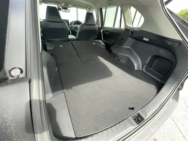 トヨタ ＲＡＶ４ G Zパッケージ 大阪府 2020(令2)年 3.5万km アティチュードブラックマイカ 社外8インチナビ（carrozzeria）/　（フルセグTV/CD/DVD/Bluetooth）/トヨタセーフティセンス/レザーシート（合皮）/　（D席パワーシート/前席シートヒーター）/ステアリングヒーター/パワーバックドア/バックカメラ/前後ドライブレコーダー/クルーズコントロール/ブラインドスポットミラー/デジタルインナーミラー/純正19インチアルミホイール/LEDヘッドライト/ビルトインETC/4WD