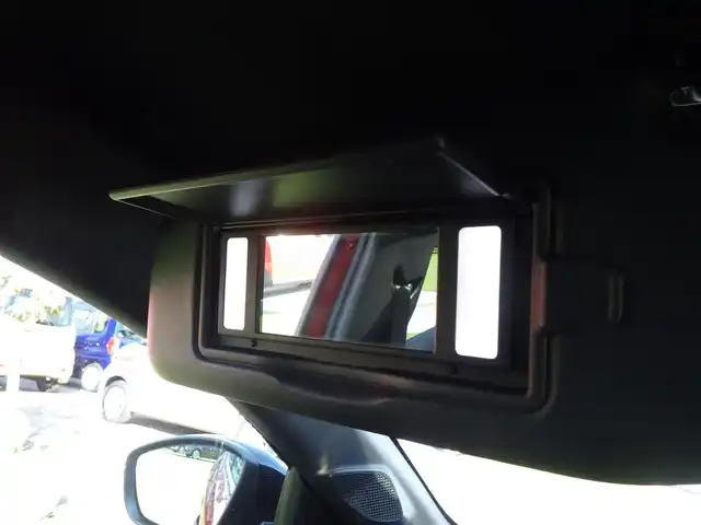 プジョー プジョー ２０８ GT 千葉県 2021(令3)年 3.2万km 赤 アクティブセーフティブレーキ/ブラインドスポットモニター/インテリジェントハービーム/ガラスルーフ/ハーフレザーシート/前席シートヒーター/ディスプレイオーディオ/【Android Auto対応】/【Bluetooth接続】/ドライブレコーダー（前後撮影）/革巻きステアリング/ステアリングスイッチ/パドルシフト/LEDヘッドライト/ウインカーミラー/コーナーセンサー/純正17インチアルミホイル/サイド/カーテンエアバッグ/スマートキー