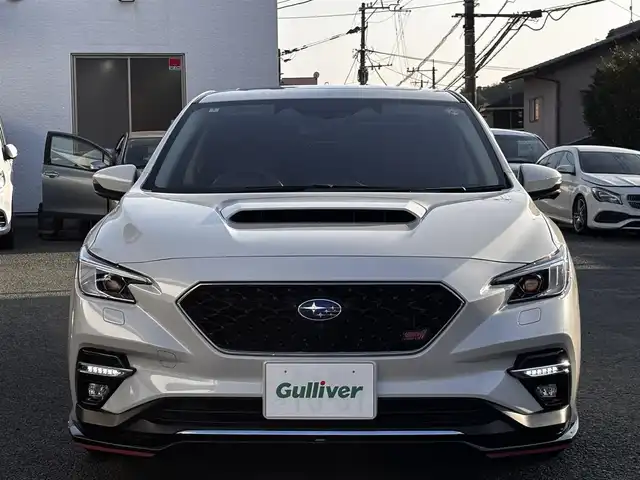 スバル レヴォーグ STIスポーツR EX 熊本県 2022(令4)年 2.1万km クリスタルホワイトP ワンオーナー/サンルーフ/STiアンダースポイラー【F.S.R】/純正11.6インチナビ/【フルセTV//AppleCarPlay/AndroidAuto】/バックカメラ/デジタルインナーミラー/レーダークルーズコントロール/アイサイト/レーンキープアシスト/パドルシフト/アイドリングストップ/シートヒーター/パワーバックドア/ロッドホルダー/純正18インチAW/ビルトインETC/オートLEDヘッドライト/ウィンカーミラー/プッシュスタート/ステアリングスイッチ/横滑り防止/盗難防止装置/保証書