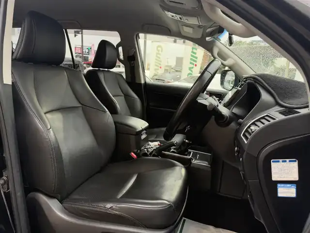 トヨタ ランドクルーザー プラド TX Lパッケージ ブラックED 香川県 2020(令2)年 14.3万km ブラック ワンオーナー/メーカーナビ/フルセグ/パノラミックビューモニター/黒革シート/シートヒーター/ベンチレーション/パワーシート/トヨタセーフティセンス/レーダークルーズコントロール/レーンキープ/オートハイビーム/BSM/ETC2.0/前後ドライブレコーダー/純正マット