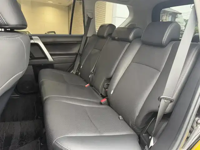 トヨタ ランドクルーザー プラド TX Lパッケージ ブラックED 香川県 2020(令2)年 14.3万km ブラック ワンオーナー/メーカーナビ/フルセグ/パノラミックビューモニター/黒革シート/シートヒーター/ベンチレーション/パワーシート/トヨタセーフティセンス/レーダークルーズコントロール/レーンキープ/オートハイビーム/BSM/ETC2.0/前後ドライブレコーダー/純正マット