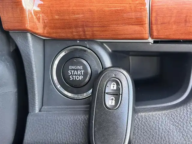 スズキ ＭＲワゴン T 宮城県 2011(平23)年 2.4万km カシスピンクパールメタリック 純正ディスプレイオーディオ/(CD/USB)/バックカメラ/インタークーラーターボ/革巻きステアリング/レベライザー/ベンチシート/レザー調シートカバー/プッシュスタート＆スマートキー/ウインカー付き電動格納ミラー/盗難防止/スペアキー/純正フロアマット/純正14インチAW
