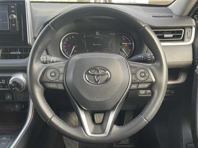 トヨタ ＲＡＶ４ G Zパッケージ 道央・札幌 2020(令2)年 4.1万km 黒 ・４WD/・純正SDナビ/　CD・DVD・SD・Bluetooth/・フルセグTV/・バックカメラ/・衝突軽減ブレーキ/・レーンキープアシスト/・レーダークルーズ/・ビルトインETC/・ステアリングヒーター/・LEDヘッドライト/・フォグランプ/・横滑り防止/・ウィンカーミラー/・ドアバイザー/・デジタルインナーミラー/・スマートキー/・純正１９インチアルミホイール/・取扱説明書/・保証書/・スペアキー