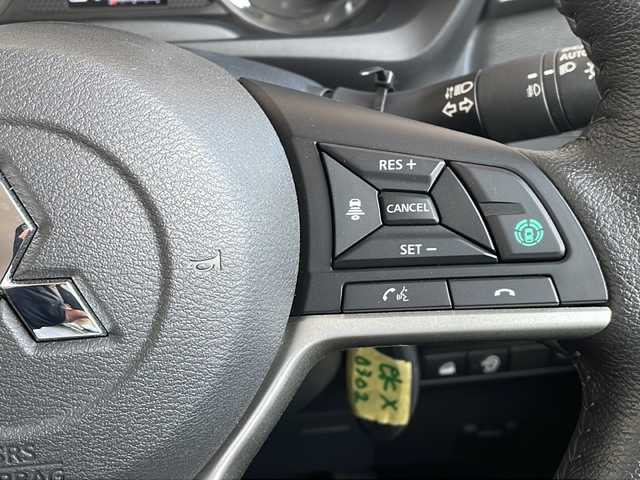 三菱 ｅＫクロス G プレミアム 長野県 2024(令6)年 0.3万km チタニウムグレーメタリック ４WD/純正９インチナビフルセグTV/MIパイロット/全方位カメラ/シートヒーター /ステアリングヒーター/インテリジェントミラー/ワンオーナー/前後コーナーセンサー /純正１５インチアルミ/踏み間違い防止/FCM/LDW