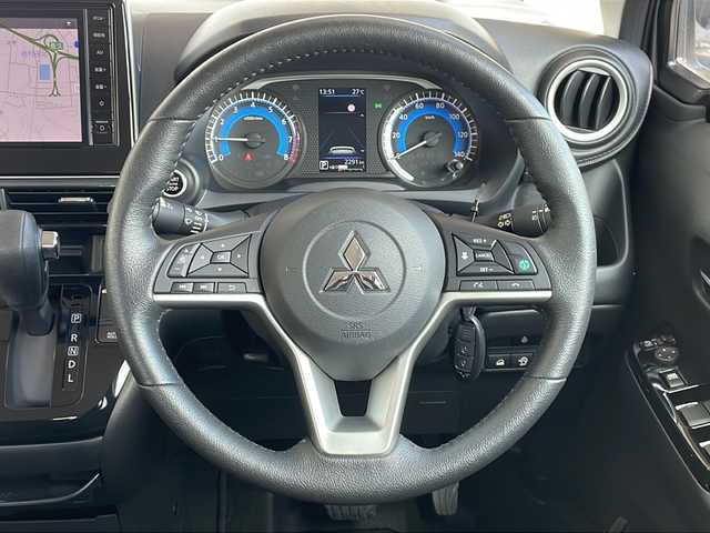 三菱 ｅＫクロス G プレミアム 長野県 2024(令6)年 0.3万km チタニウムグレーメタリック ４WD/純正９インチナビフルセグTV/MIパイロット/全方位カメラ/シートヒーター /ステアリングヒーター/インテリジェントミラー/ワンオーナー/前後コーナーセンサー /純正１５インチアルミ/踏み間違い防止/FCM/LDW