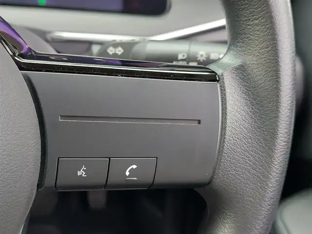 日産 ノート X 東京都 2023(令5)年 0.8万km ピュアホワイトパール 全方位運転支援システム/・エマージェンシーブレーキ/・踏み間違い衝突防止アシスト/・車線逸脱防止支援/・ハイビームアシスト/・コーナーセンサー/プッシュスタート/純正ナビ/フルセグTV/バックカメラ/ETC/ドライブレコーダー/LEDヘッドライト/ドアバイザー/16インチ純正アルミホイール