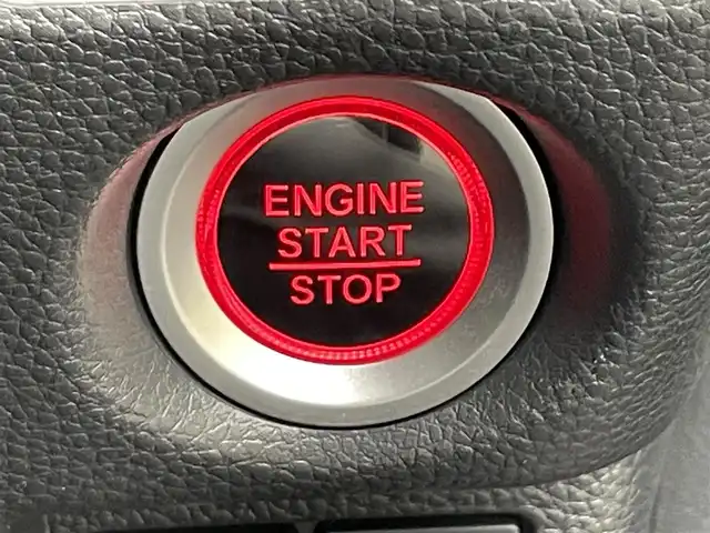 ホンダ Ｎ ＢＯＸ カスタム G L ホンダセンシング 滋賀県 2020(令2)年 5.2万km クリスタルブラックパール 禁煙車/純正ナビ/・フルセグTV・Bluetooth/レーンキープアシスト/バックカメラ/ドライブレコーダー/シートヒーター/クルーズコントロール/コーナーセンサー/両側電動スライドドア/ビルトインＥＴＣ