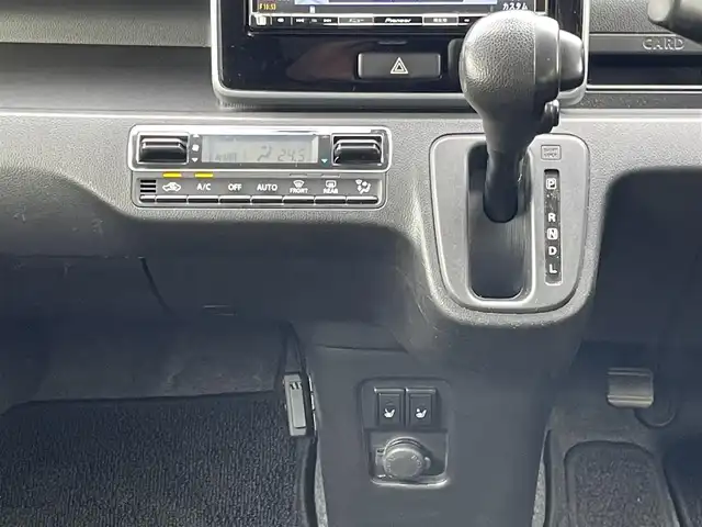 スズキ ワゴンＲ HYBRID FZ リミテッド 山梨県 2019(平31)年 8.2万km スチールシルバーM (株)IDOMが運営する【じしゃロン甲府店】の自社ローン専用車両になります。/こちらは現金またはオートローンご利用時の価格です。自社ローンご希望の方は別途その旨お申付け下さい/25周年記念車 HYBRID FZリミテッド/全方位モニター用カメラパッケージ装着車/純正８型ナビ（フルセグTV・DVD・CD・SD・BTオーディオ）/デュアルセンサーブレーキサポート/LEDヘッドライト/フォグランプ/オートライト/ヘッドアップディスプレイ/前席シートヒーター/社外15インチアルミホイール/新車時保証書/取扱説明書