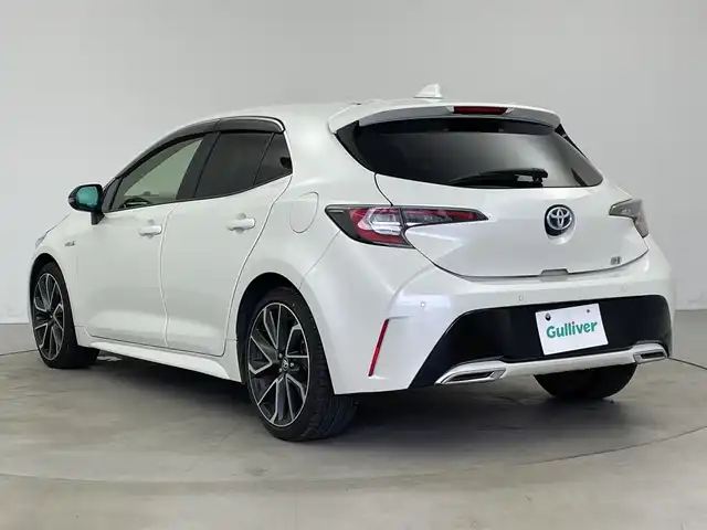 トヨタ カローラ スポーツ ハイブリッドG Z 新潟県 2019(平31)年 8.4万km ホワイトパールクリスタルシャイン 純正SDナビ【NSZT-Y66T】/　DVD/CD/SD/USB/Bluetooth/フルセグTV/プリクラッシュセーフティ/レーントレーシングアシスト/ロードサインアシスト/レーダークルーズコントロール/レーンディパーチャーアラート/ブラインドスポットモニター/オートパーキングブレーキ/オートマチックハイビーム/オートヘッドライト/前席シートヒーター/ステアリングヒーター/バックモニター/フロントカメラ/デジタルインナーミラー/ビルトインETC2.0/カーテンエアバッグ/スマートエントリーキー/プッシュスタート