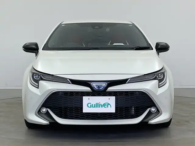 トヨタ カローラ スポーツ ハイブリッドG Z 新潟県 2019(平31)年 8.4万km ホワイトパールクリスタルシャイン 純正SDナビ【NSZT-Y66T】/　DVD/CD/SD/USB/Bluetooth/フルセグTV/プリクラッシュセーフティ/レーントレーシングアシスト/ロードサインアシスト/レーダークルーズコントロール/レーンディパーチャーアラート/ブラインドスポットモニター/オートパーキングブレーキ/オートマチックハイビーム/オートヘッドライト/前席シートヒーター/ステアリングヒーター/バックモニター/フロントカメラ/デジタルインナーミラー/ビルトインETC2.0/カーテンエアバッグ/スマートエントリーキー/プッシュスタート
