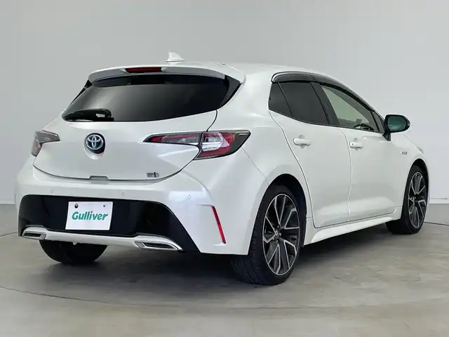 トヨタ カローラ スポーツ ハイブリッドG Z 新潟県 2019(平31)年 8.4万km ホワイトパールクリスタルシャイン 純正SDナビ【NSZT-Y66T】/　DVD/CD/SD/USB/Bluetooth/フルセグTV/プリクラッシュセーフティ/レーントレーシングアシスト/ロードサインアシスト/レーダークルーズコントロール/レーンディパーチャーアラート/ブラインドスポットモニター/オートパーキングブレーキ/オートマチックハイビーム/オートヘッドライト/前席シートヒーター/ステアリングヒーター/バックモニター/フロントカメラ/デジタルインナーミラー/ビルトインETC2.0/カーテンエアバッグ/スマートエントリーキー/プッシュスタート