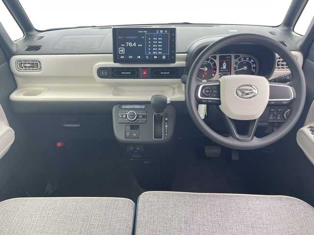 ダイハツ ムーヴ キャンバス ストライプス G 千葉県 2024(令6)年 0.1千km シャイニングホワイトパール/サンドベージュメタリック 届出済未使用車/ディスプレイオーディオ/フルセグTV/Bluetooth/USB/バックカメラ/ISOFIX/ベンチシート/シートヒーター/レーンキープアシスト/衝突被害軽減ブレーキ/パーキングアシスト/オートマチックハイビーム