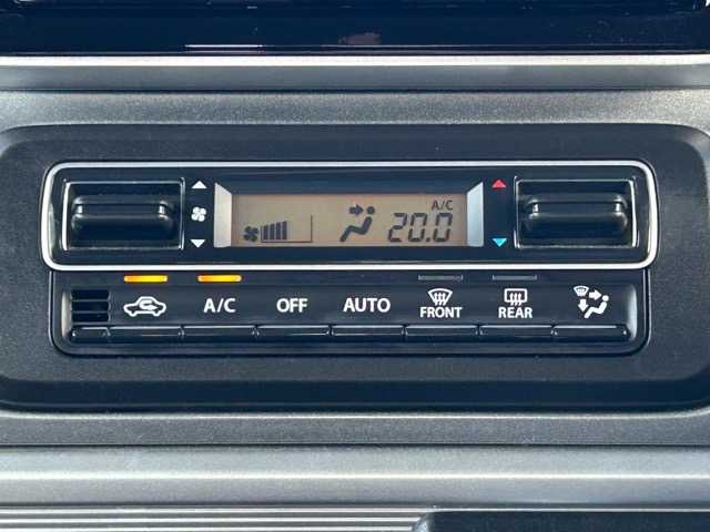 スズキ スペーシア ギア HYBRID XZ 千葉県 2019(平31)年 3.9万km オフブルーメタリック/ガンメタリック2トーンルーフ 純正メモリナビ/CD/DVD/SD/Bluetooth/フルセグTV/バックカメラ/ビルトインETC/ドライブレコーダー/両側パワースライドドア/衝突被害軽減ブレーキ/レーンキープアシスト/コーナーセンサー/シートヒーター/プッシュスタート/スマートキー/ウインカーミラー/純正フロアマット