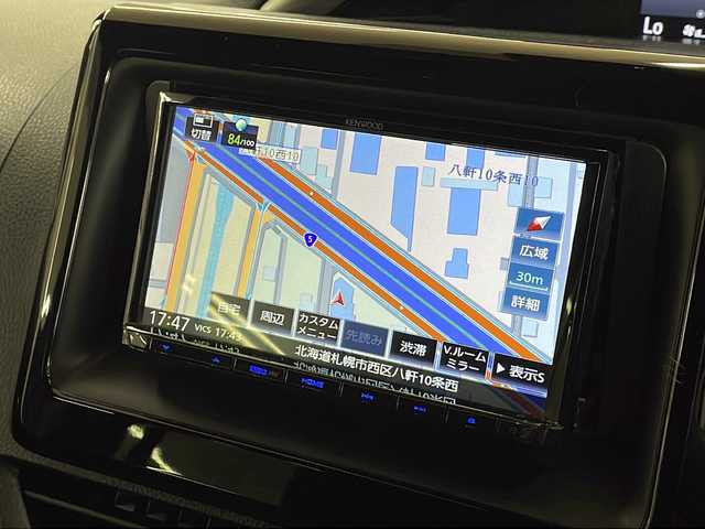 トヨタ ヴォクシー ZS 煌Ⅱ 道央・札幌 2020(令2)年 4.1万km ブラック ・ワンオーナー/・4WD/・寒冷地仕様/・社外ナビ/フルセグTV/DVD/CD/SD/BT/・バックカメラ/・リヤフリップダウンモニター/・両側パワースライドドア/・社外エンジンスターター/・プリクラッシュセーフティ/・クルーズコントロール/・レーンディパーチャーアラート/・パーキングサポートブレーキ/・クリアランスソナー/・オートマチックハイビーム/・アイドリングストップ/・ワイパーデアイサー/・ETC/・横滑り防止/・LEDヘッドライト/・LEDフォグ/・プッシュスタート/・スマートキー/・ドアバイザー/・電格ミラー/・冬タイヤ社外15インチAW積込