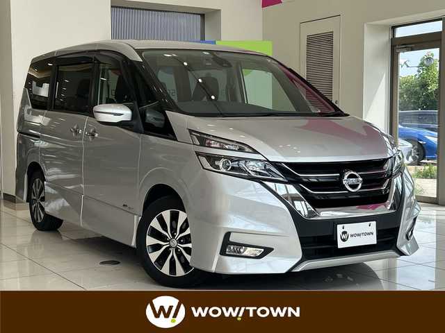 日産 セレナ ハイウェイスター Vセレクション 埼玉県 2017(平29)年 6万km ブリリアントシルバー エマージェンシーブレーキ /純正フリップダウンモニター /純正9インチメモリナビ/　　CD/DVD/BT/フルセグ /バックカメラ /クルーズコントロール /LEDオートライト /純正16インチアルミホイール /ステアリングスイッチ /純正ETC