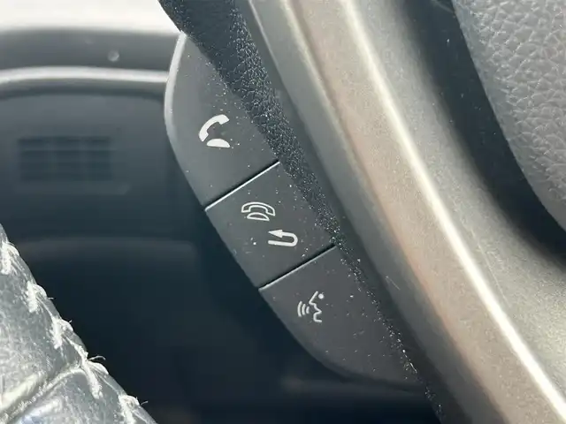 ホンダ フリード ハイブリット EX 兵庫県 2018(平30)年 5.2万km ホワイトオーキッドパール 純正9インチナビ/両側パワースライドドア/Bluetooth接続/フルセグTV/バックカメラ/追従有クルーズコントロール/ドライブレコーダー/純正フロアマット/純正アルミホイール/LEDヘッドライト/前席シートヒーター/スペアキー/スイッチスタート/ビルトインETC/ウォークスルー