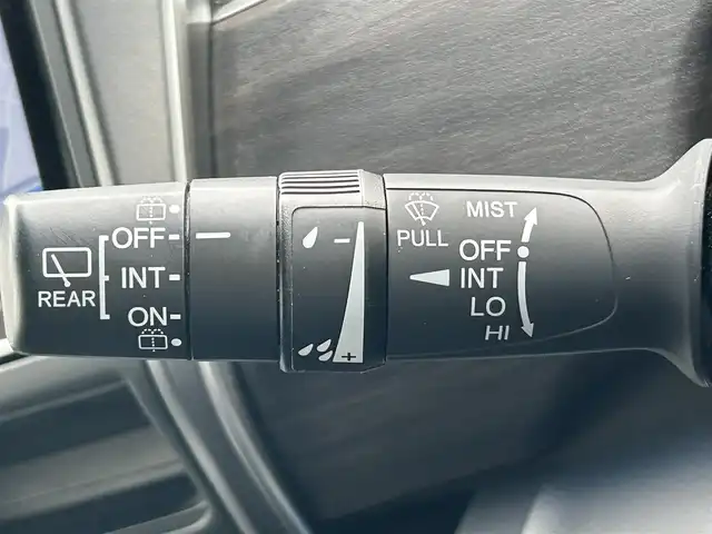 ホンダ フリード ハイブリット EX 兵庫県 2018(平30)年 5.2万km ホワイトオーキッドパール 純正9インチナビ/両側パワースライドドア/Bluetooth接続/フルセグTV/バックカメラ/追従有クルーズコントロール/ドライブレコーダー/純正フロアマット/純正アルミホイール/LEDヘッドライト/前席シートヒーター/スペアキー/スイッチスタート/ビルトインETC/ウォークスルー