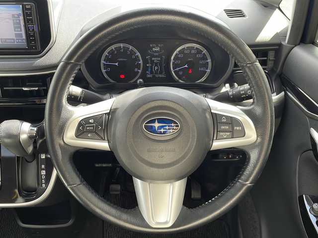 スバル ステラ カスタム RS スマートアシスト 福岡県 2018(平30)年 10.8万km ブラックマイカメタリック/ディープブルークリスタルマイカ2トーン 社外メモリナビ（NMZK-W68D）/フルセグ/DVD再生/USB接続/BT接続/ETC/運転席シートヒーター/純正フロアマット/純正ドアバイザー/アイドリングストップ/プッシュスタート/オートライト
