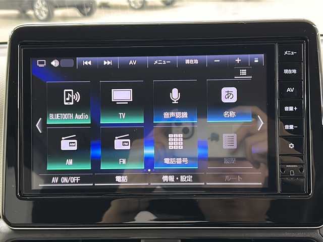 日産 デイズ X 長崎県 2022(令4)年 0.9万km スパークリングレッドM 純正9インチナビ（MM222D-L)/・アラウンドビューモニター/・フルセグテレビ/エマージェンシーブレーキ/・先行車発信告知/・標識認識/・誤発信抑制/・車線逸脱警報/コーナーセンサー/純正前後ドライブレコーダー/ETC/オートハイビーム/ステアリングスイッチ/アイドリングストップ/オートエアコン/スマートキー/プッシュスタート/純正アルミホイール/純正バイザー/電格ウィンカーミラー