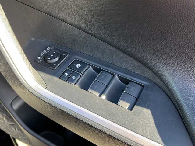 トヨタ ＲＡＶ４ G 岐阜県 2023(令5)年 2万km アティチュードブラックマイカ 登録時走行距離：19167km/ワンオーナー/純正ディスプレイオーディオ/バックカメラ/フルセグテレビ・Bluetooth/デジタルインナーミラー/前後コーナーセンサー/シートヒーター/エアシート/ステアリングヒーター/レザーシート/LEDヘッドライト/オートライト/オートマチックハイビーム/プッシュスタート/スマートキー/保証書/取扱説明書/スペアキー