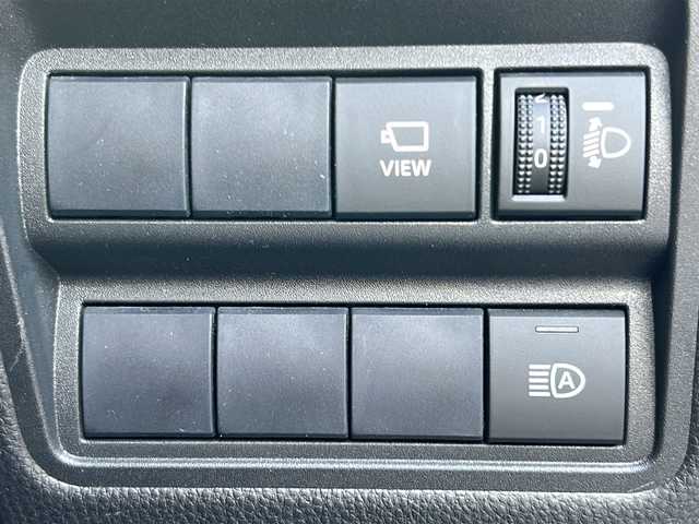 トヨタ ヤリス ハイブリッド Z 茨城県 2020(令2)年 2万km ホワイトパールクリスタルシャイン 純正8インチディスプレイナビ/(BT・USB・ラジオ・フルセグTV)/レーダークルーズコントロール/レーンアシスト/オートハイビーム/衝突軽減ブレーキ/コーナーセンサー/シートヒーター/全方位カメラ/ビルトインETC/ドライブレコーダー前後/オートライト/LEDヘッドライト/純正フロアマット/スマートキー/スペアキー/プッシュスタート/電動格納ウインカーミラー